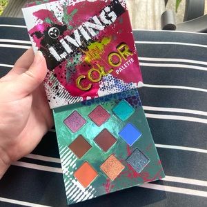 Hank & Henry NEW Living in Color Eyeshadow Palette